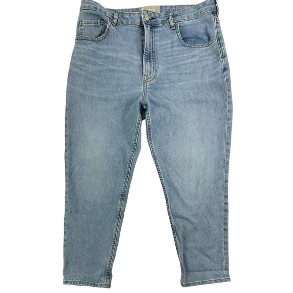 Everlane Denim - Everlane The Curvy Cheeky Jean Crop Size 32